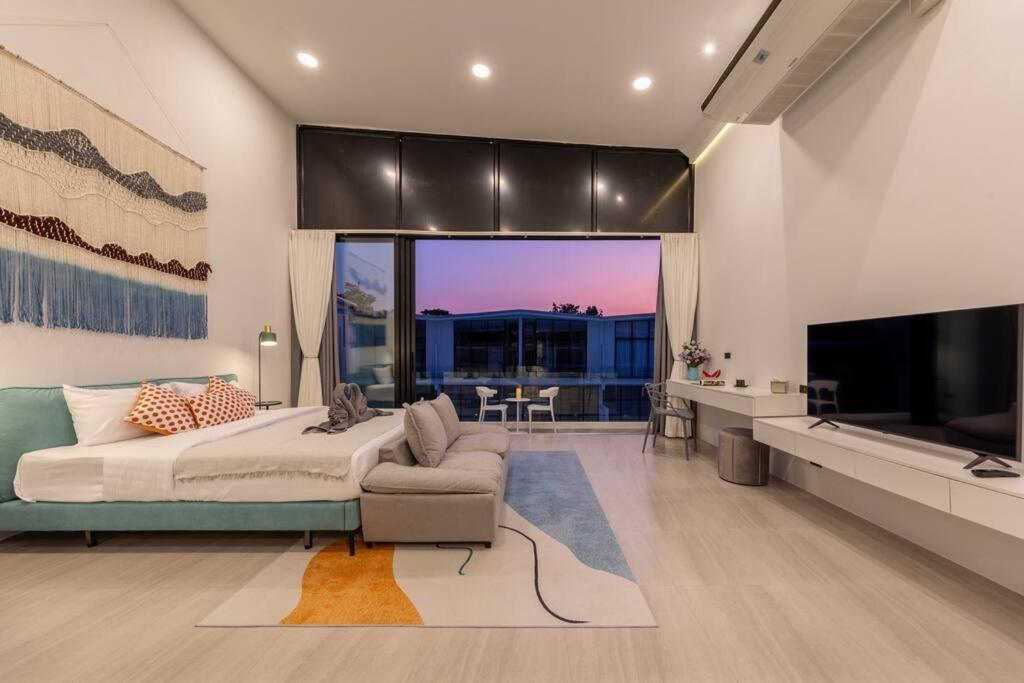Comfy Townhouse Near Fisherman Holiday home *