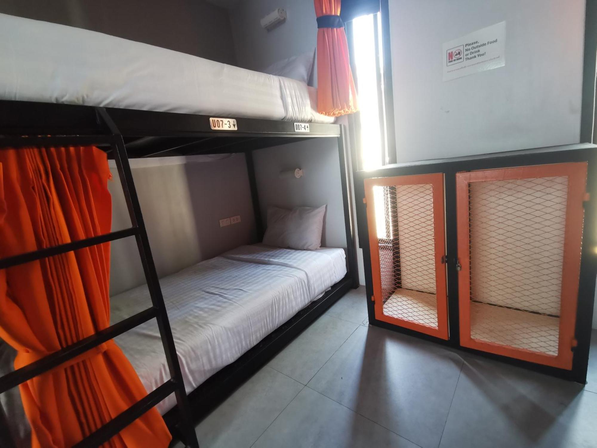 Ubox Samui - * Plage de Chaweng