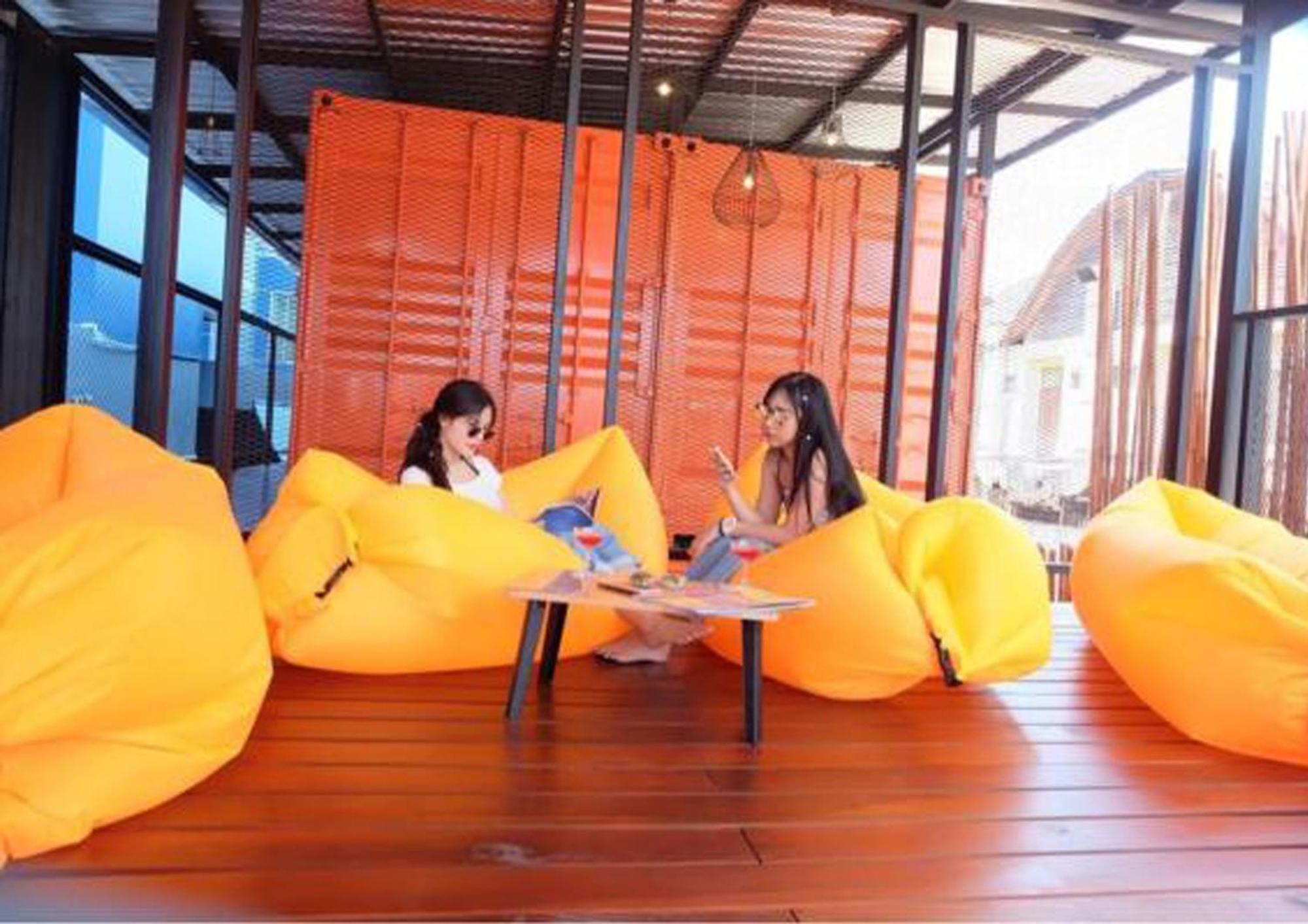 Ubox Samui -