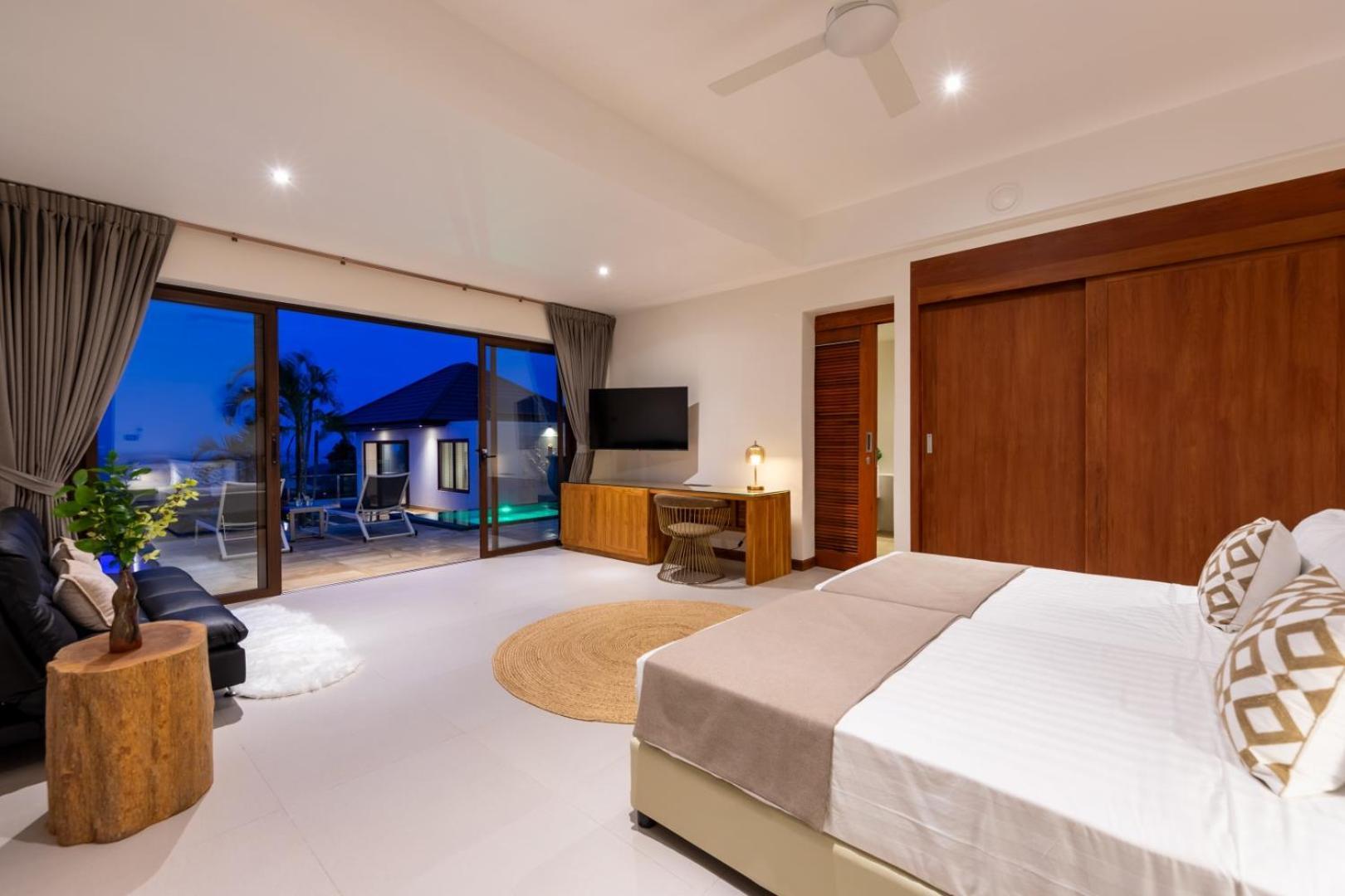 Here And Now - Luxury Sea View &