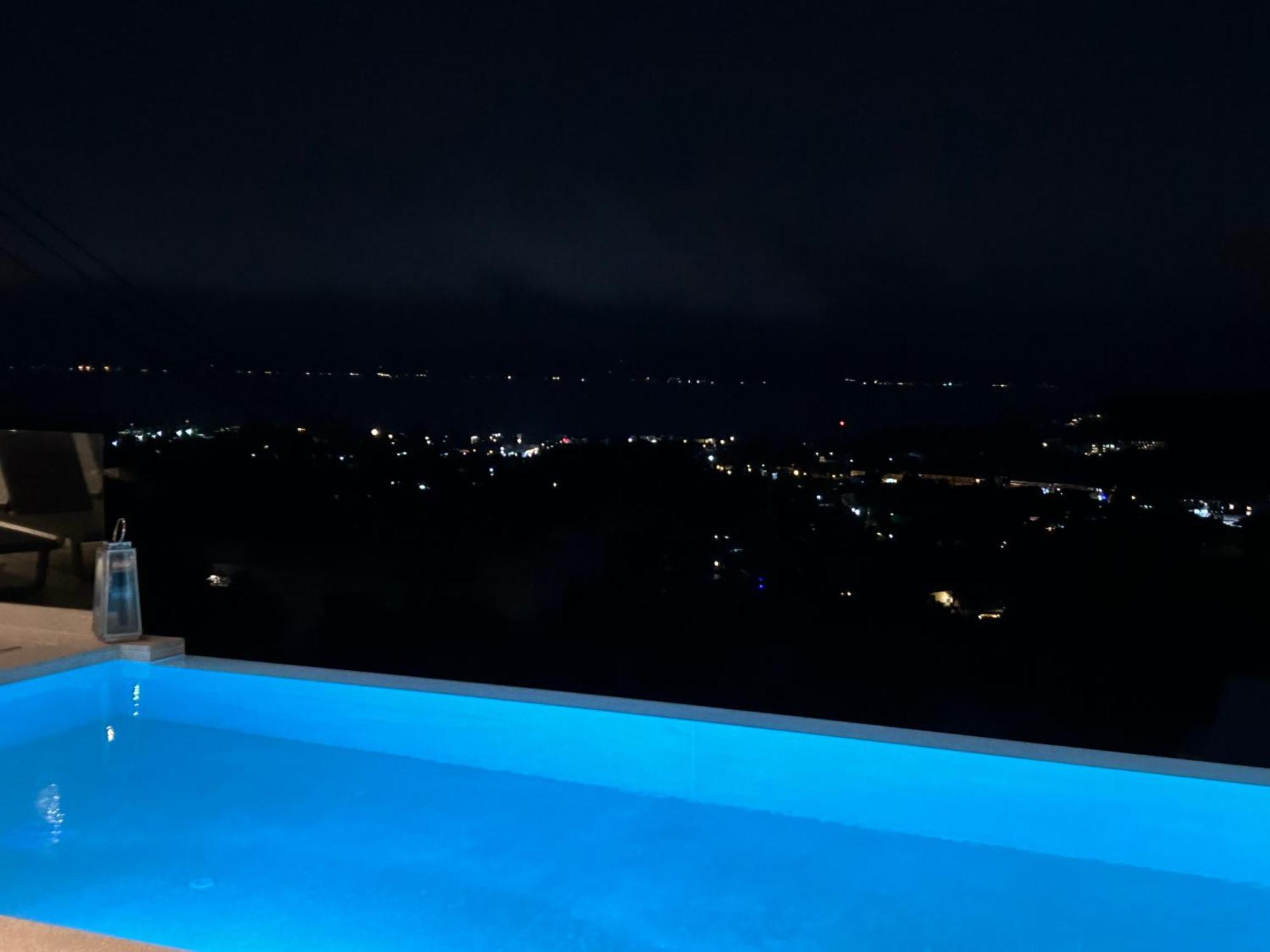 Blue Paradise *