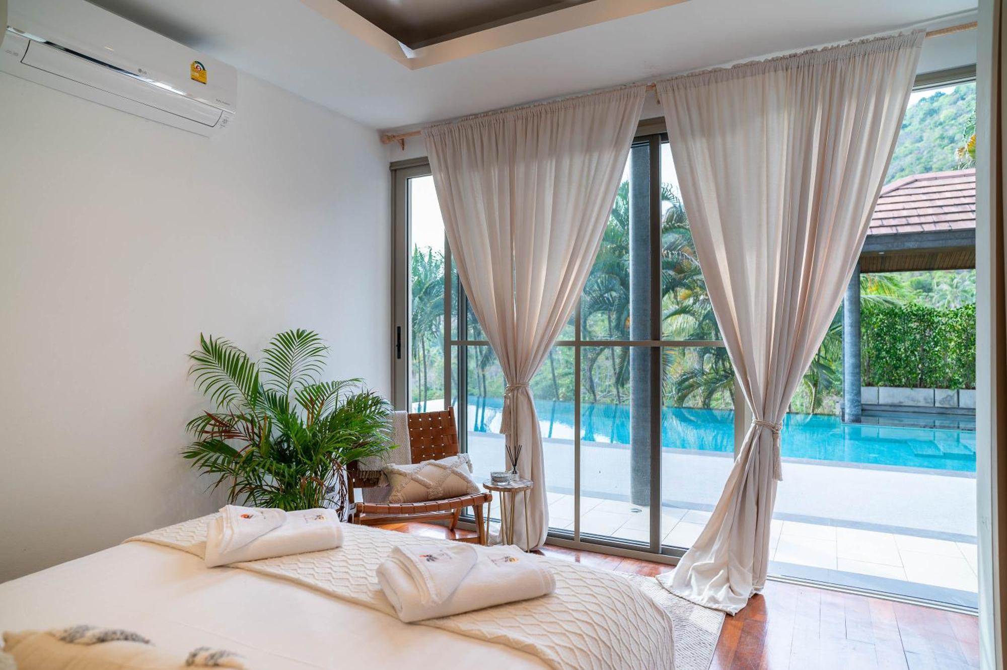 Red Palms 3br Private Pool Gym Cinema