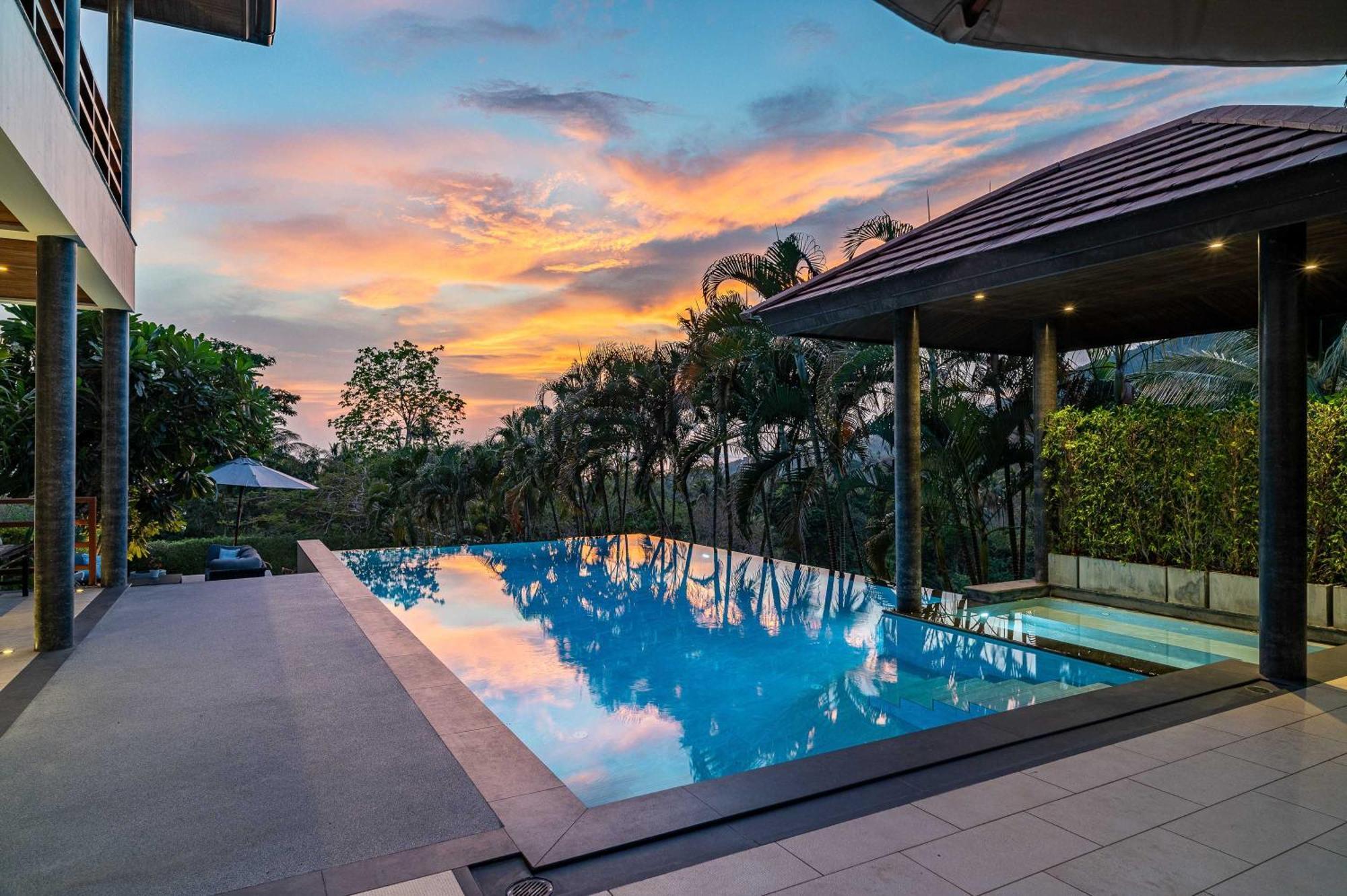 Red Palms 3br Private Pool Gym Cinema Villa *