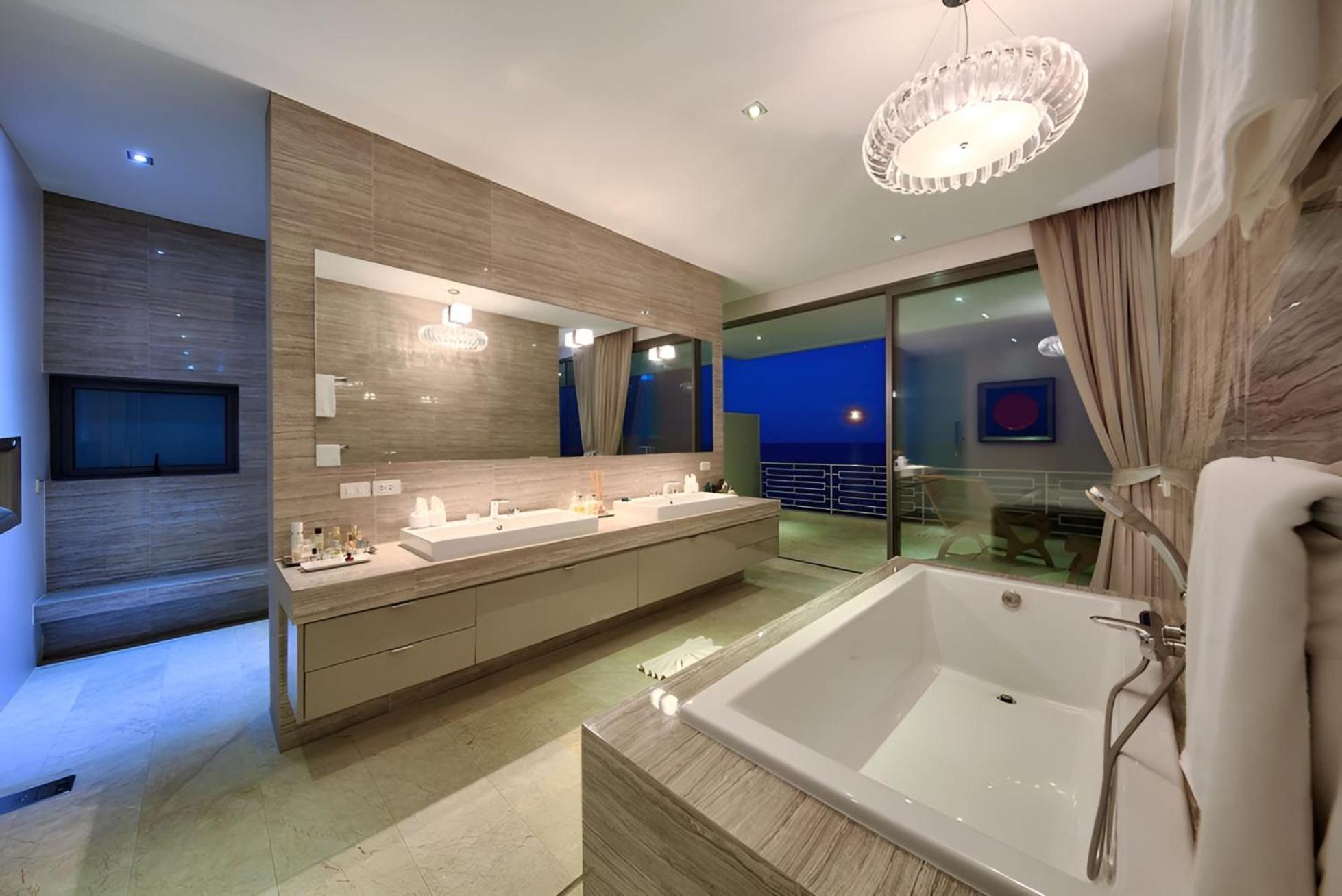 Luxurious 5 Bedroom Villa Koh Samui