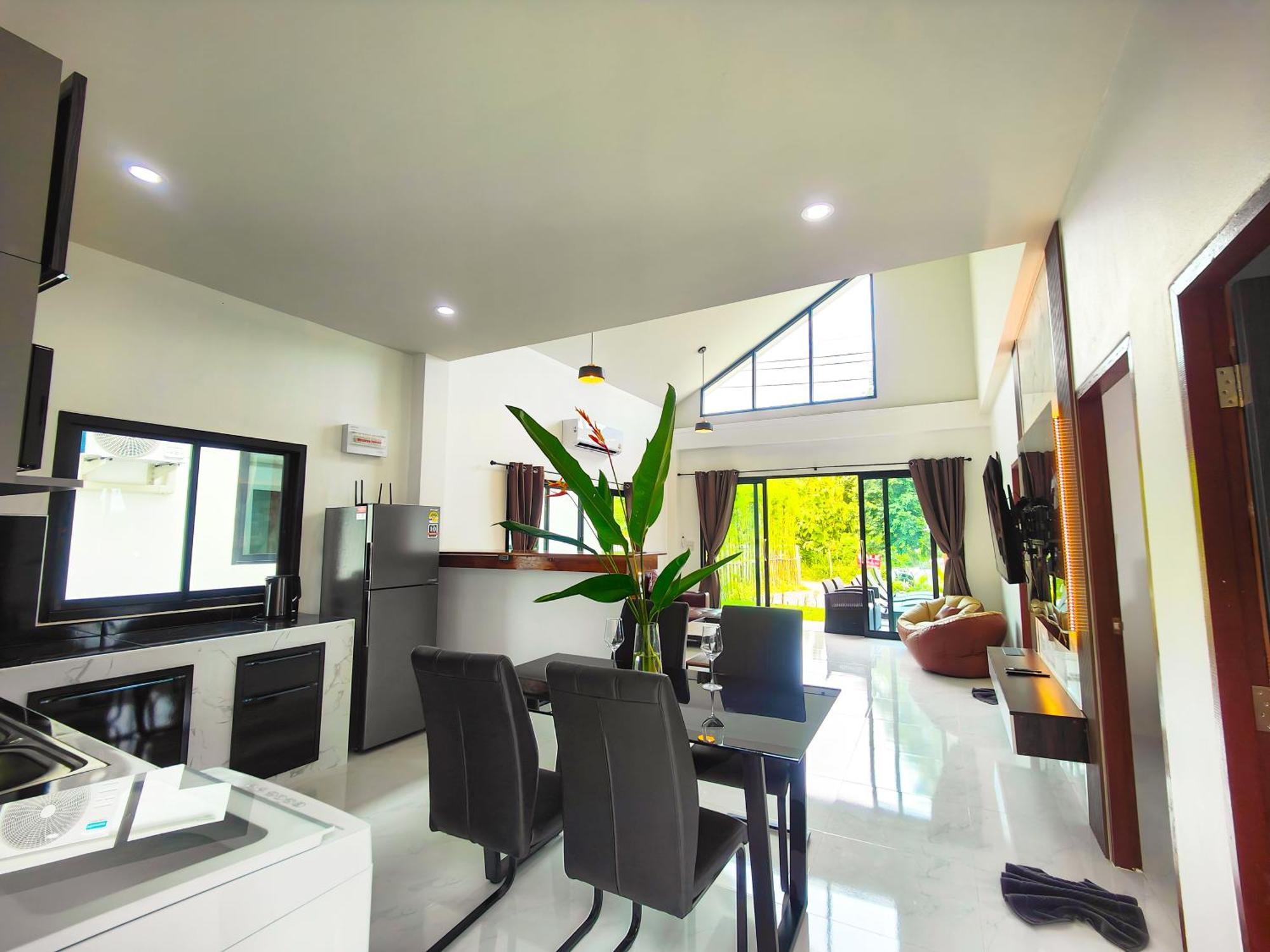 Sunny Petite Close To Holiday home Koh Samui