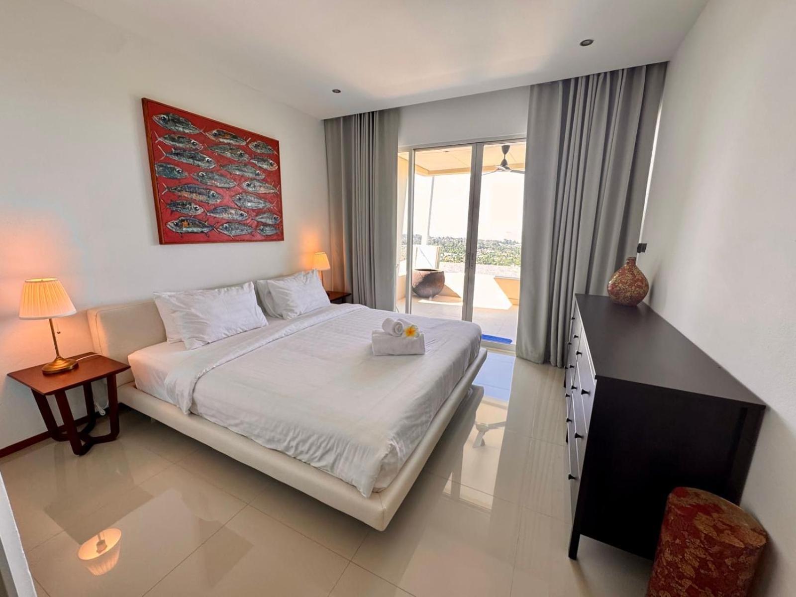 Coconut 1202 Apartment