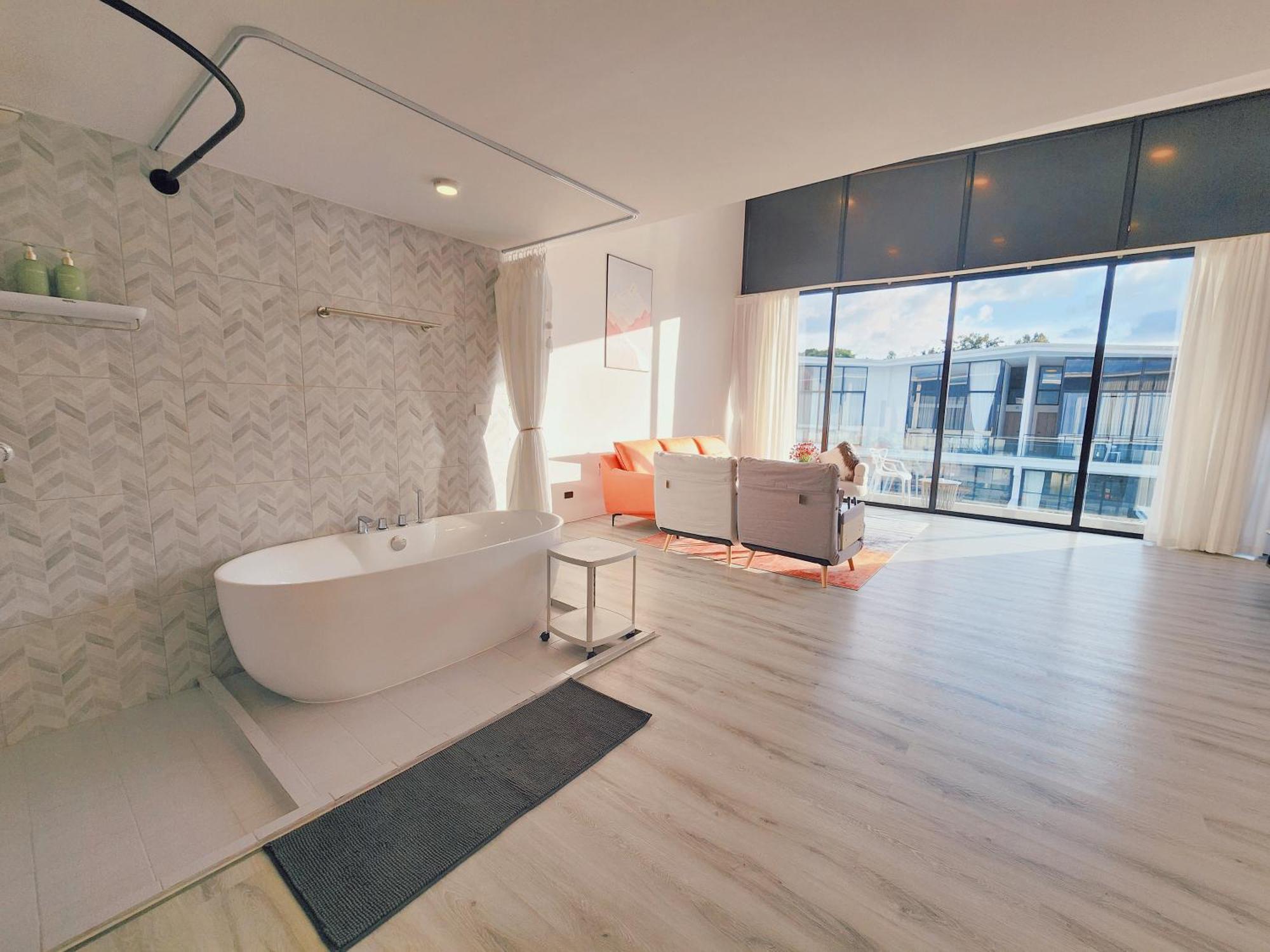 Holiday home Pool Access Luxury Townhouse *