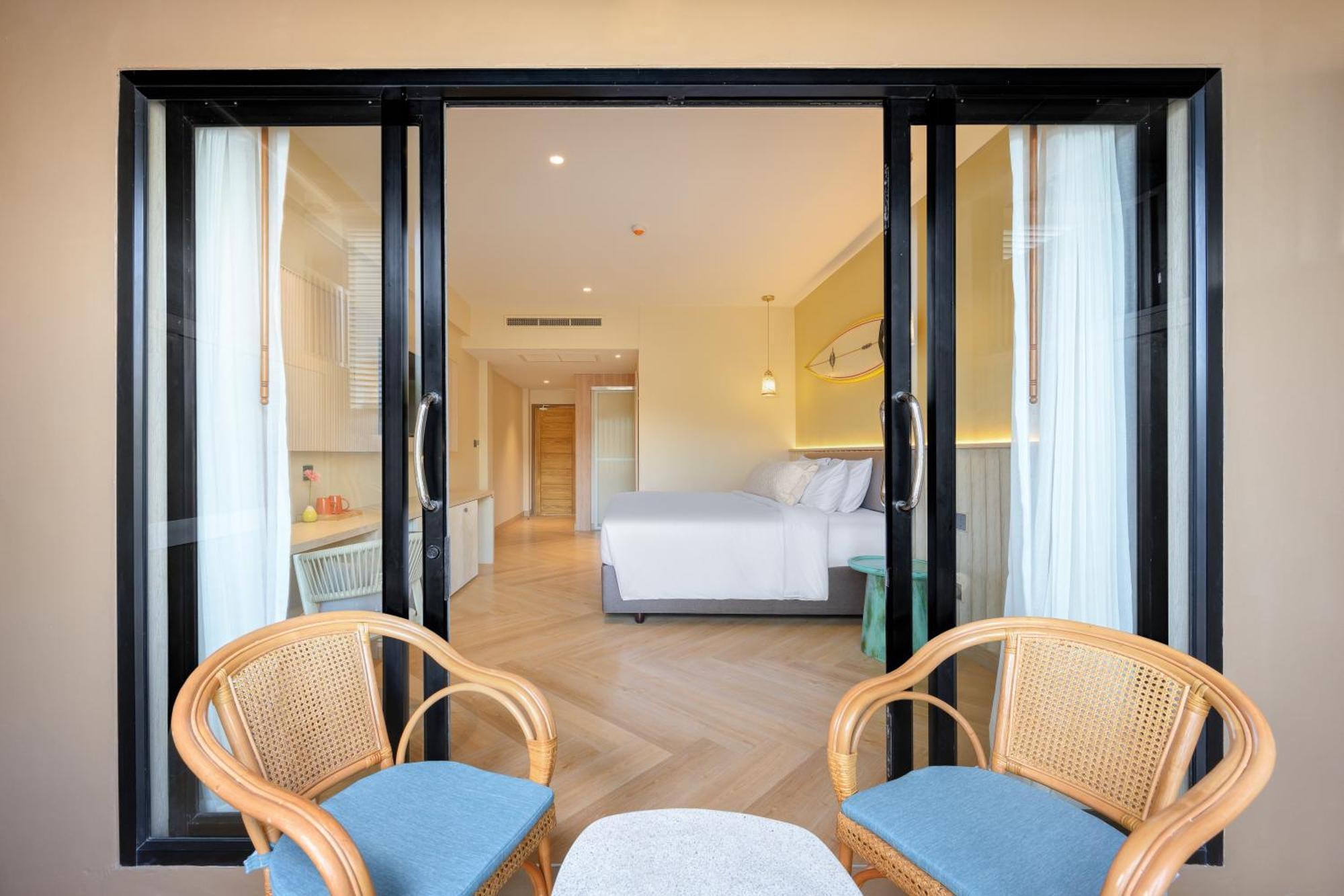 Centara Life Samui Hotel