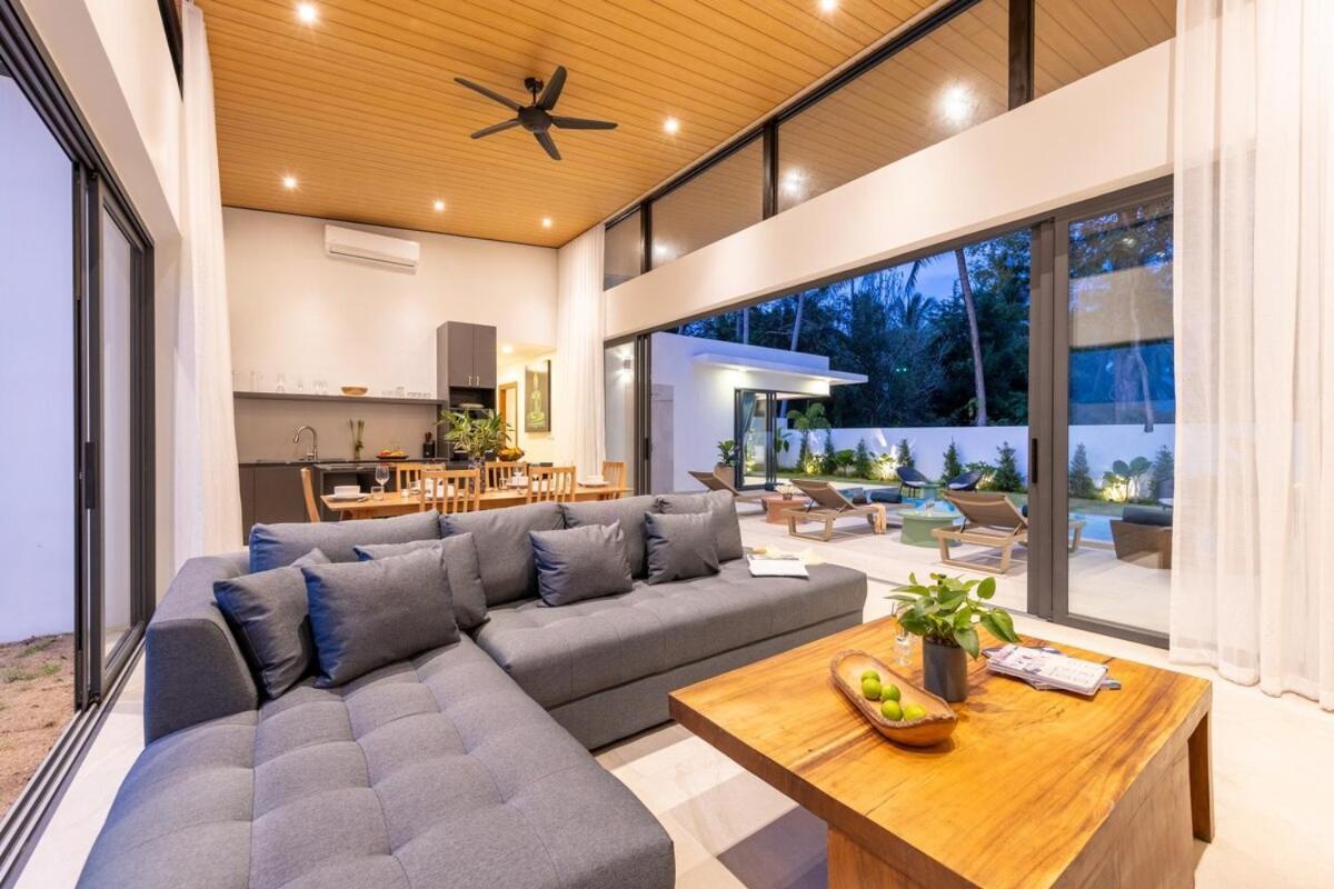 Gabriela Garden View - Included Airport Pick Up Villa *