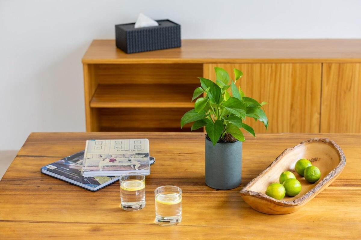 Gabriela Garden View - Included Airport Pick Up