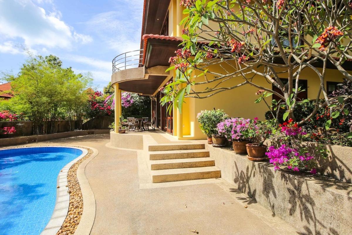 Villa 4 Bedroom Seaview On Beachfront Tg48-sdv288 By Samui Dream Amphoe Koksamui