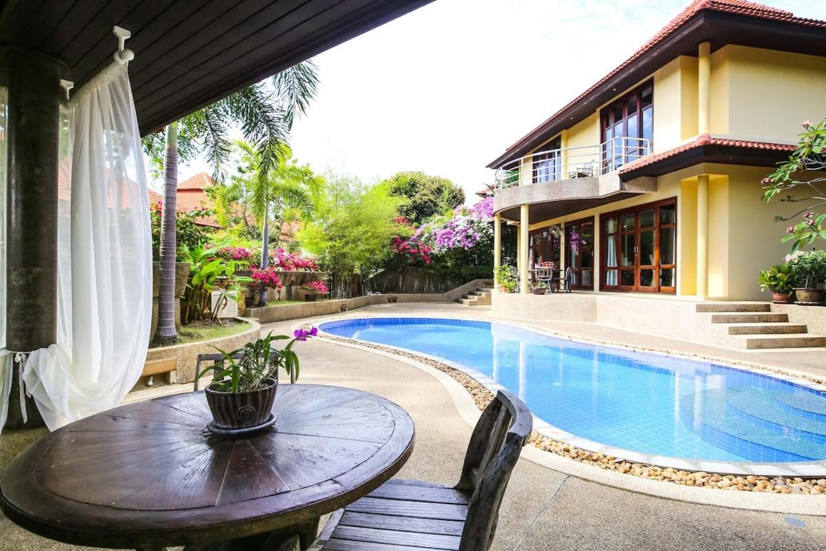 Villa 4 Bedroom Seaview On Beachfront Tg48-sdv288 By Samui Dream Amphoe Koksamui