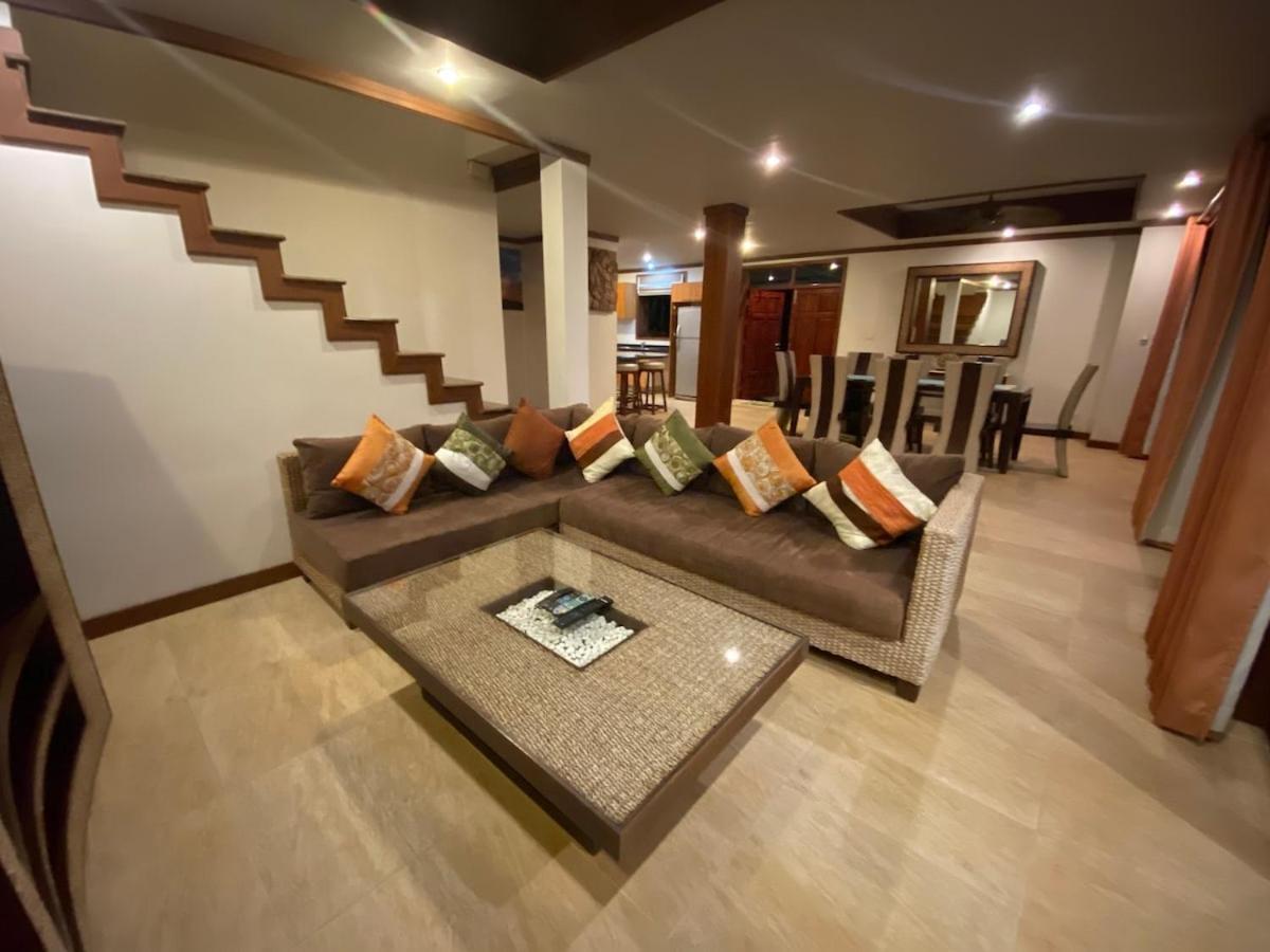 Villa 4 Bedroom Seaview On Beachfront Tg48-sdv288 By Samui Dream
