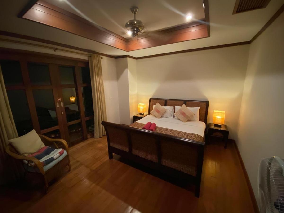 4 Bedroom Seaview On Beachfront Tg48-sdv288 By Samui Dream Amphoe Koksamui