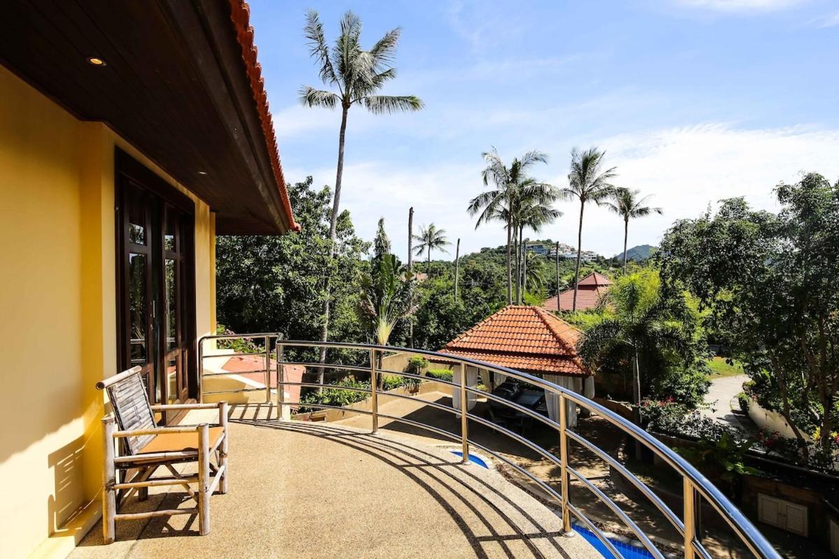 Villa 4 Bedroom Seaview On Beachfront Tg48-sdv288 By Samui Dream *