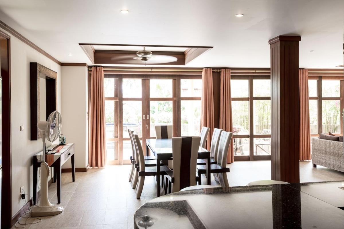Villa 4 Bedroom Seaview On Beachfront Tg48-sdv288 By Samui Dream Amphoe Koksamui