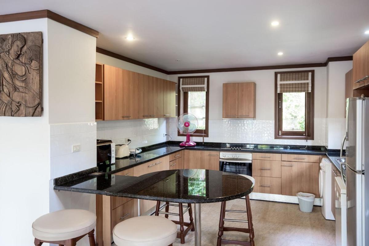 Villa 4 Bedroom Seaview On Beachfront Tg48-sdv288 By Samui Dream Amphoe Koksamui