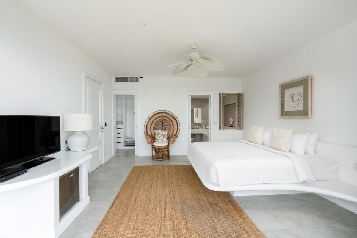 Kazu - Luxury 5-bedrooms Oceanview Retreat With Cinema, Bar, Infinity Pool, Private Cook & Maid
