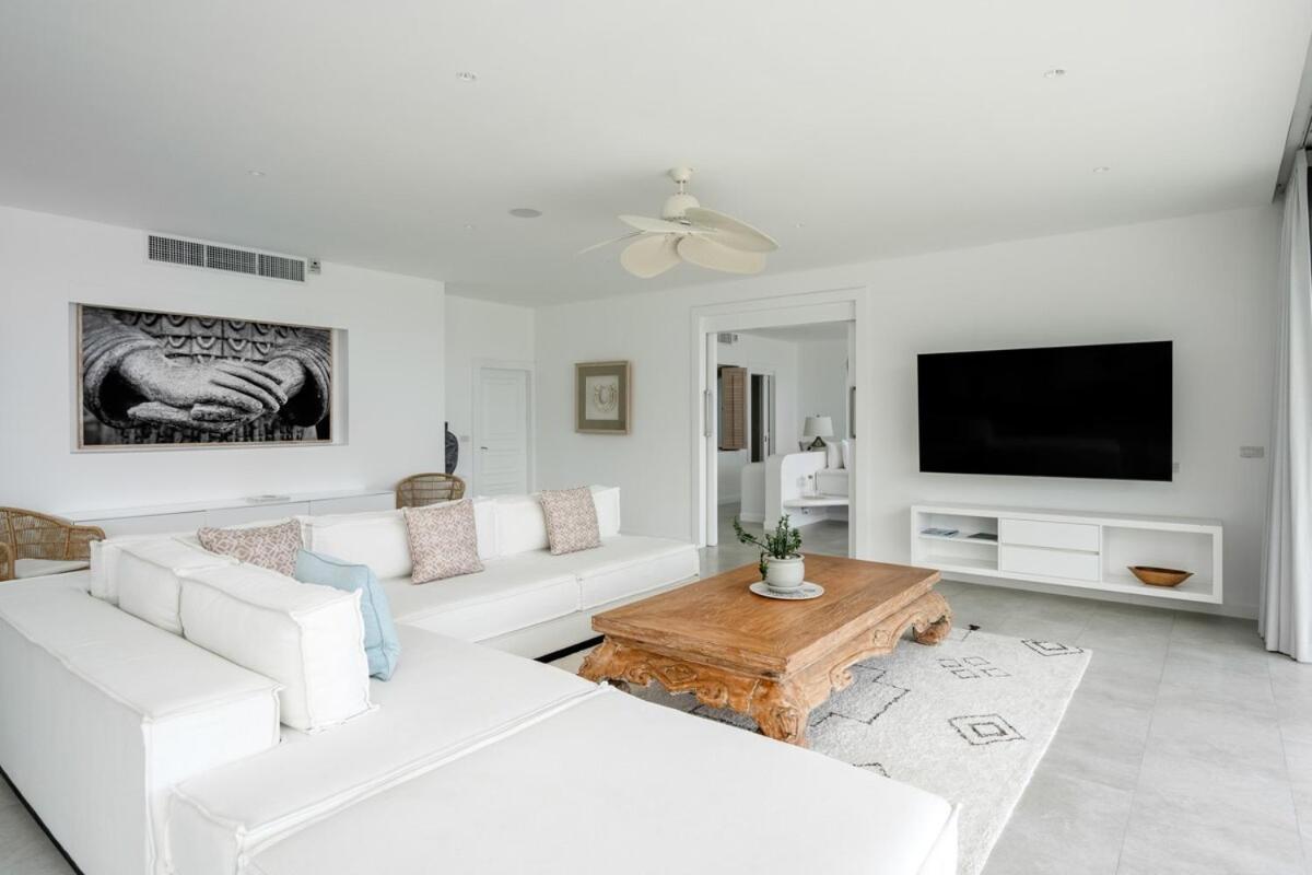 Kazu - Luxury 5-bedrooms Oceanview Retreat With Cinema, Bar, Infinity Pool, Private Cook & Maid Amphoe Koksamui