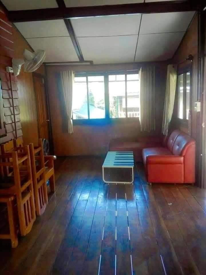 Holiday home Ban Bang Po Bee House *