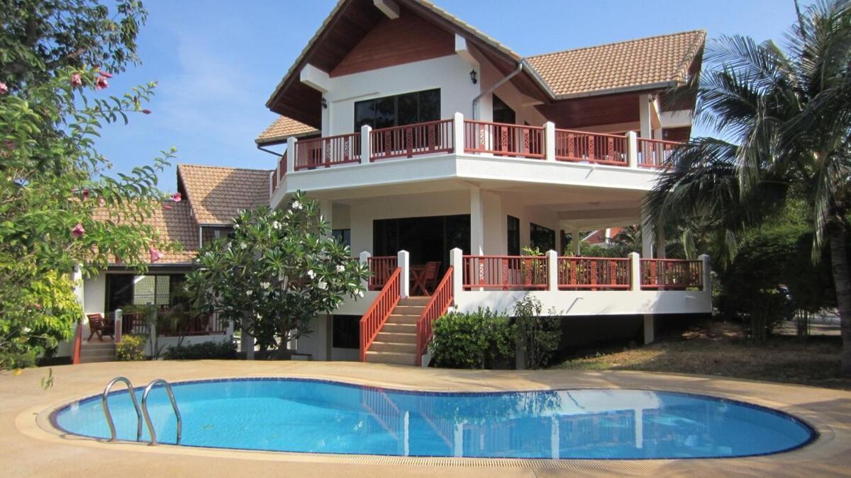 Viewpoint 3 Bedroom *