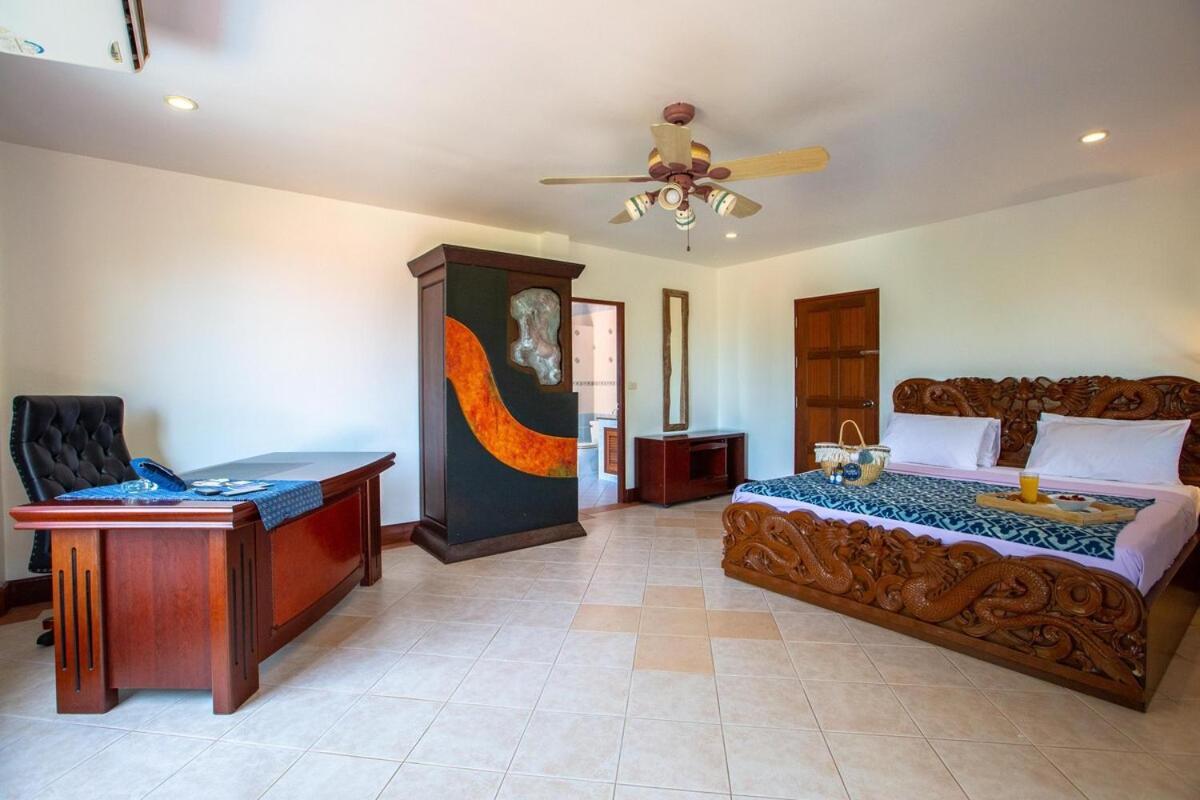 Viewpoint 3 Bedroom Amphoe Koksamui