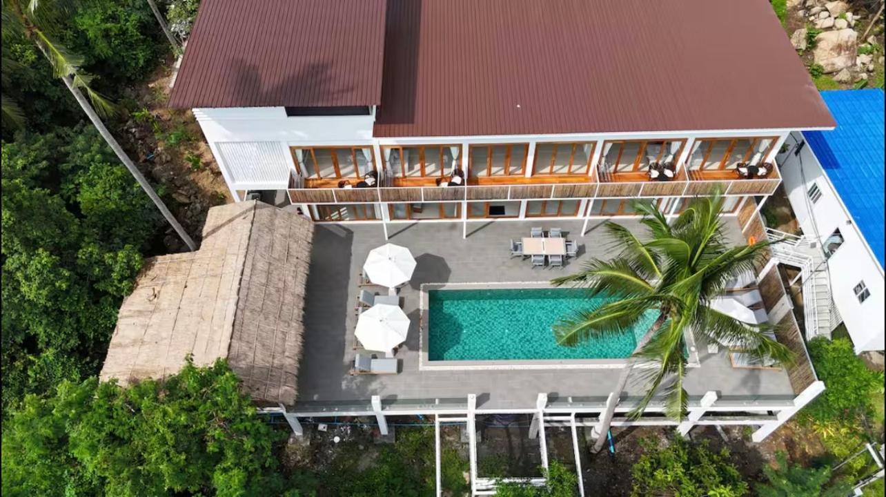 8 Bedroom Monkey 201 *