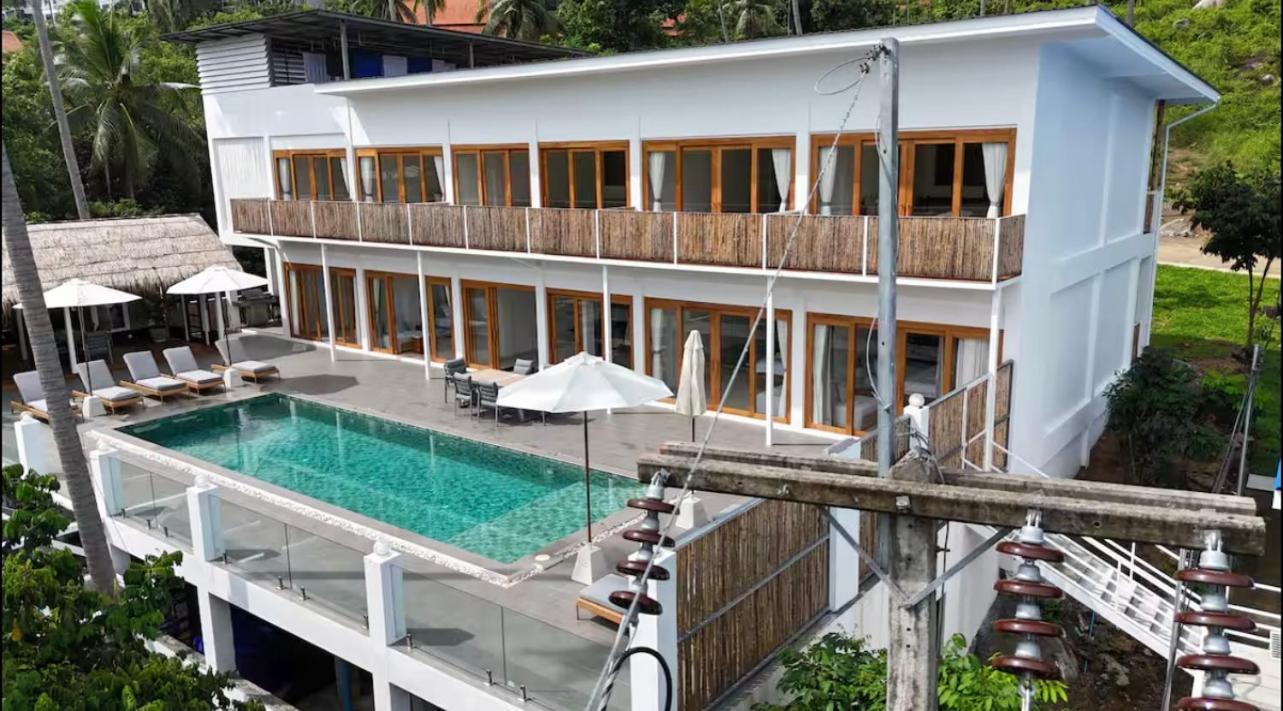 8 Bedroom Monkey 201 Aparthotel *