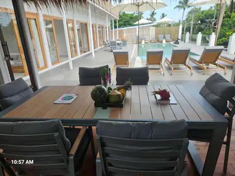 Aparthotel 8 Bedroom Monkey 201 *