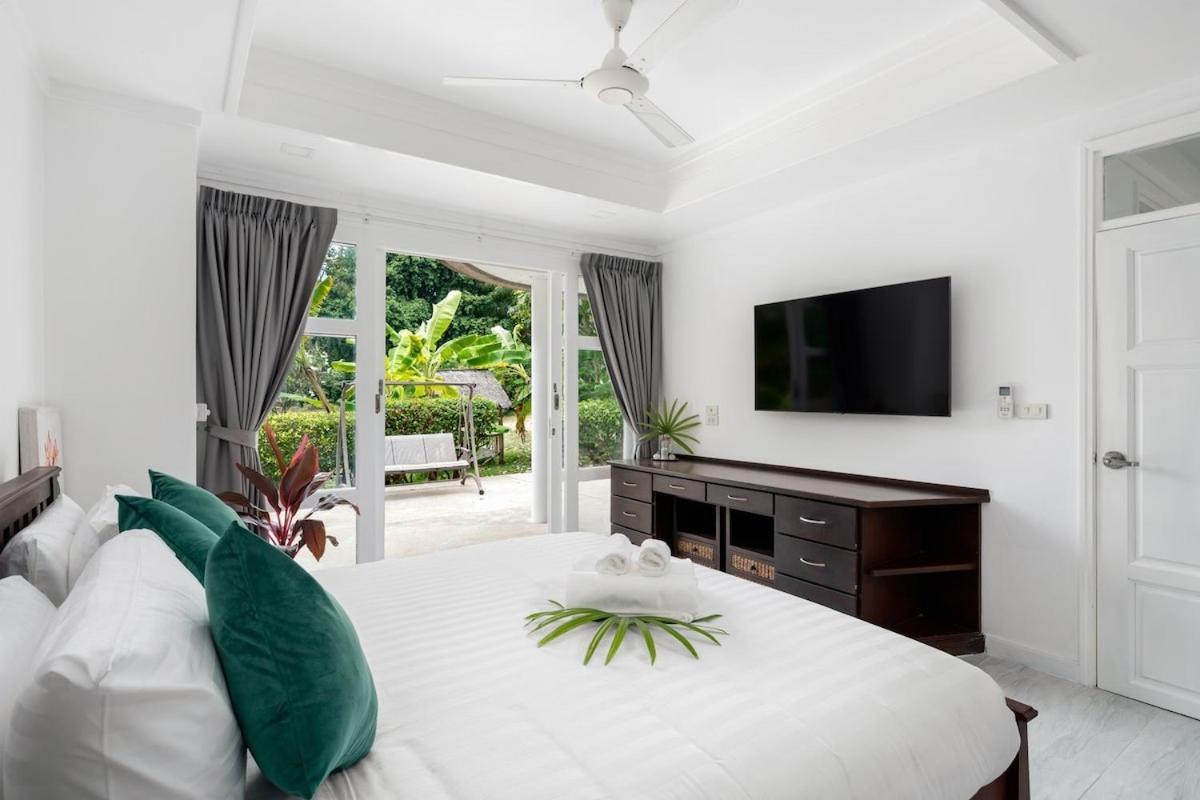 4 Bedroom On Beachfront Tg23-sdv351 By Samui Dream Villa