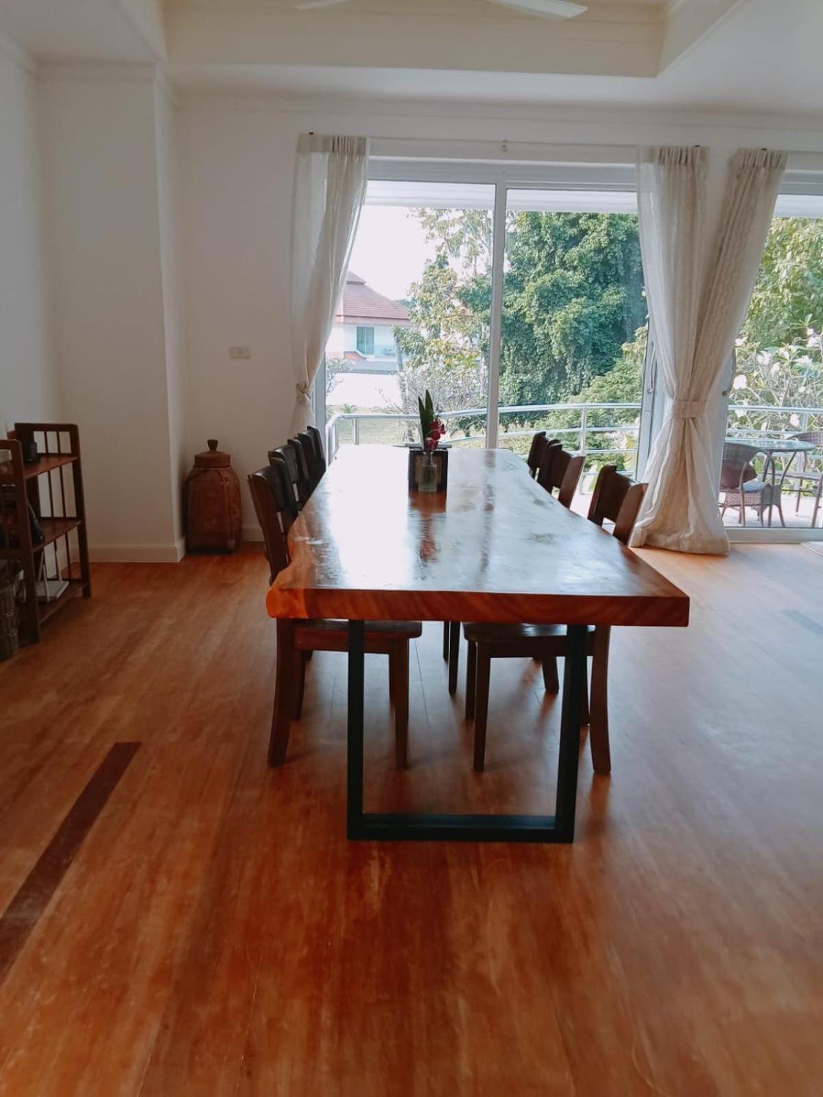 Villa 4 Bedroom On Beachfront Tg23-sdv351 By Samui Dream *