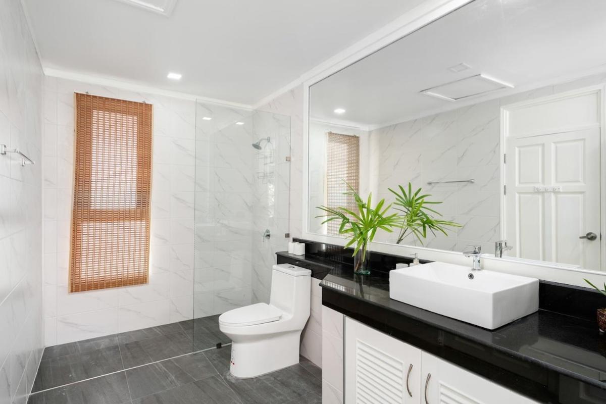 4 Bedroom On Beachfront Tg23-sdv351 By Samui Dream Villa