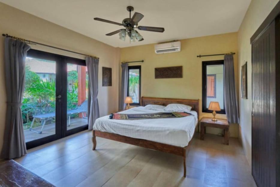 Baan Tropicana