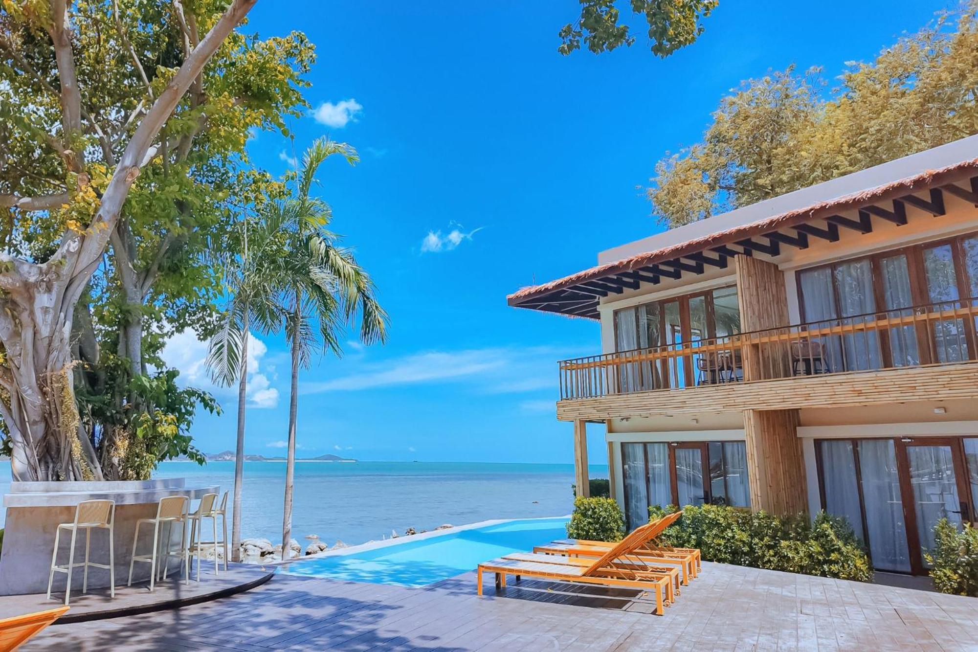 Sea Sun Bed & Beyond Hotel 3*