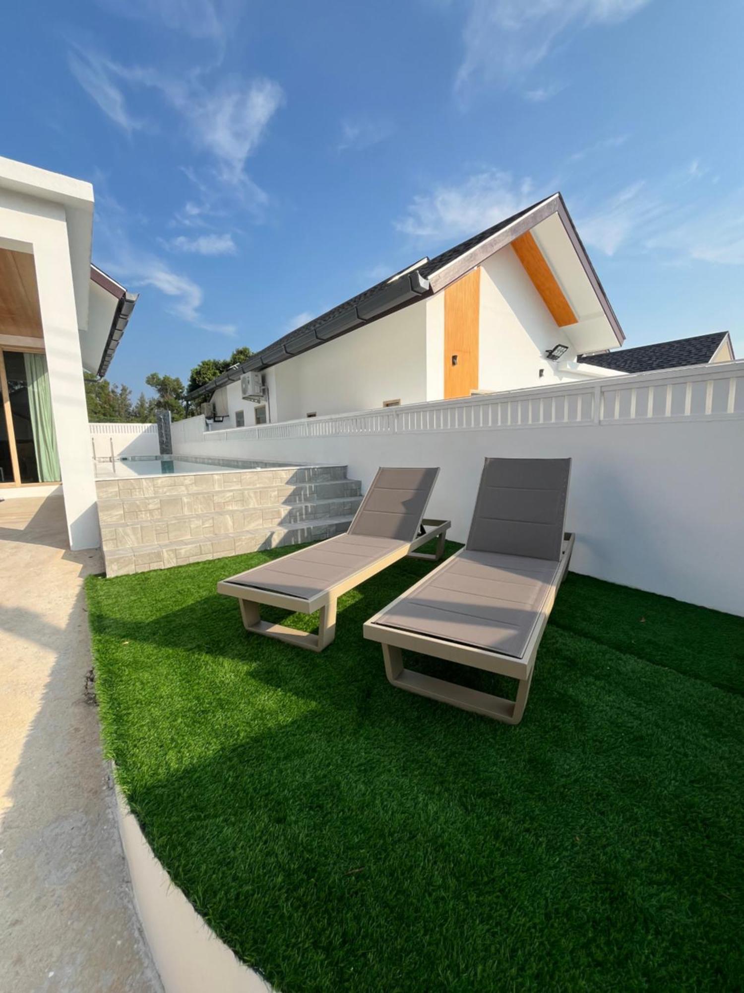 Villa Sanam Binh *