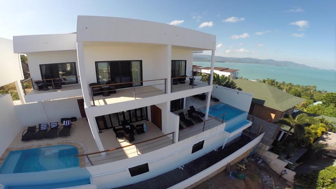 2 Bed Seaview 5 Mins To B1 Villa *