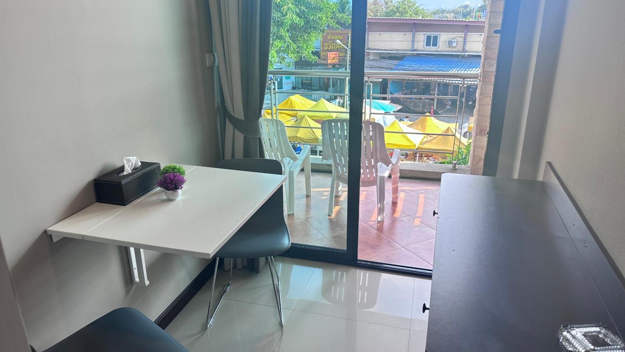 Hotel Green Residence Hotel 3*