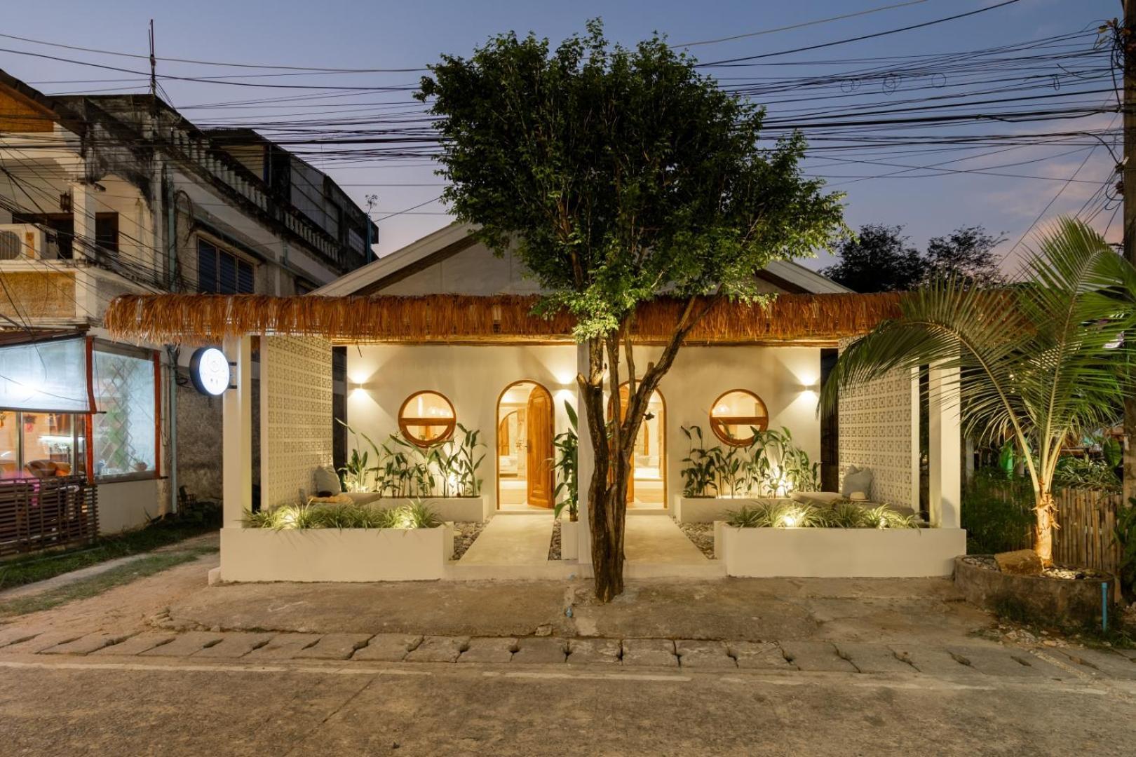 A Humble House - 1 * Amphoe Koksamui