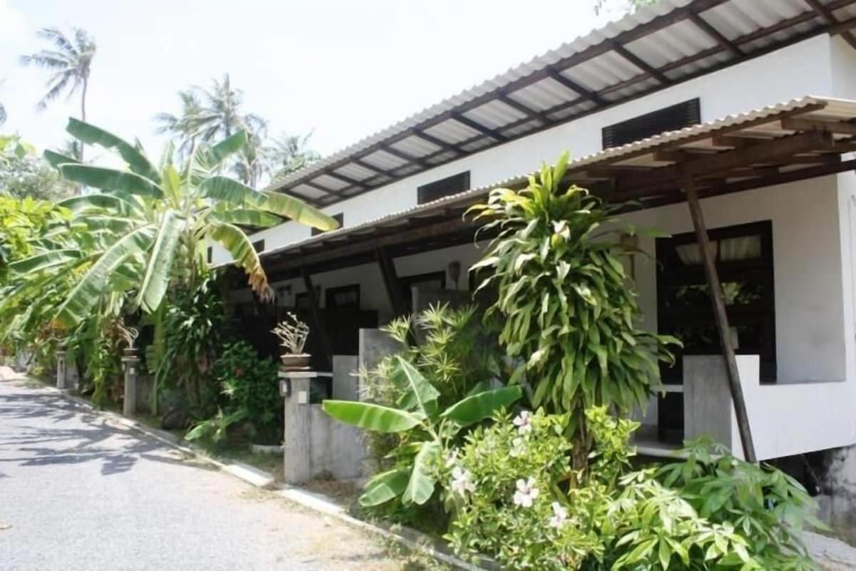 Chaweng Noi 2 Pers With Balcony Amphoe Koksamui