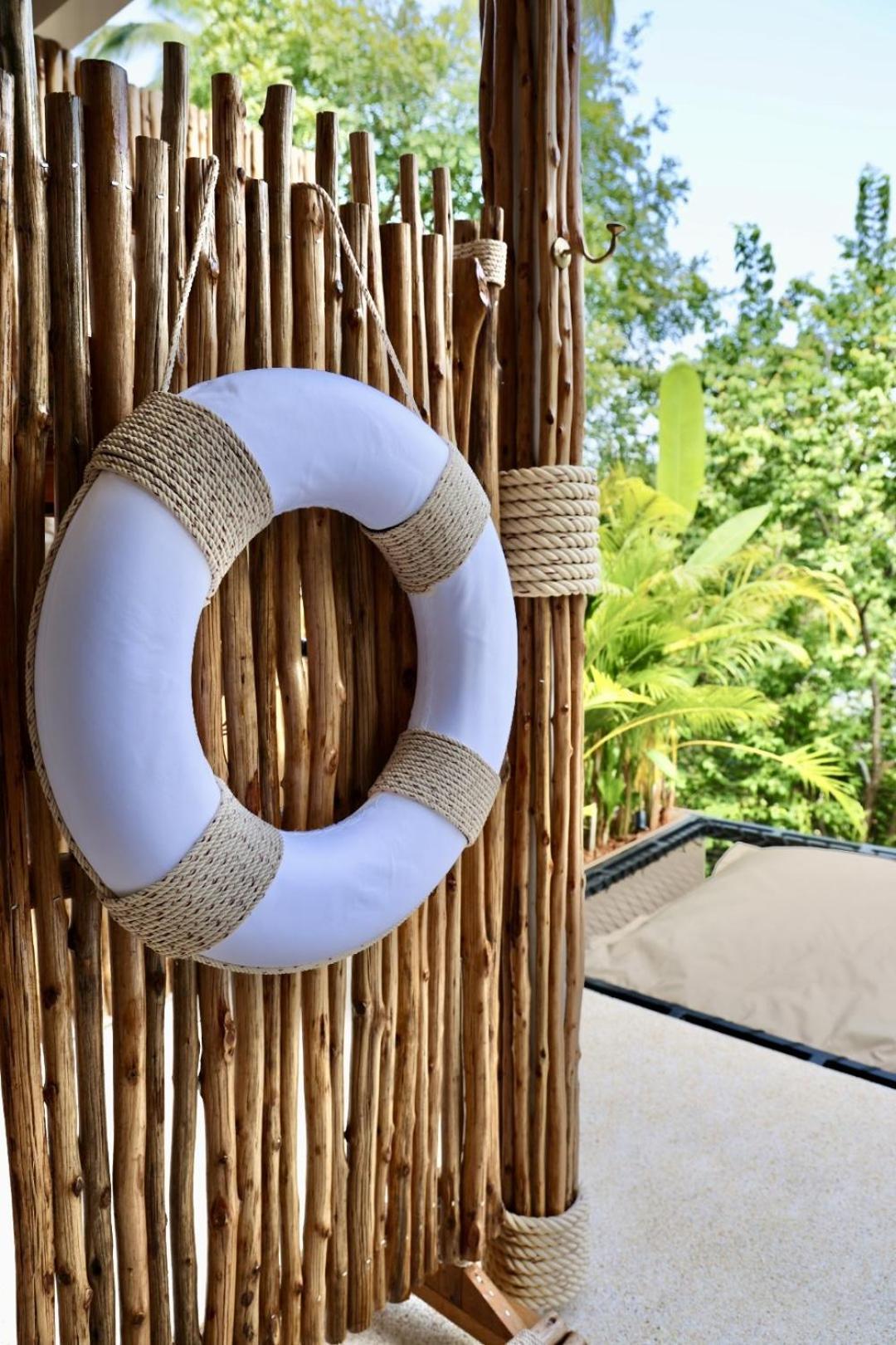 The Rock, 12 - Adult Only * Amphoe Koksamui