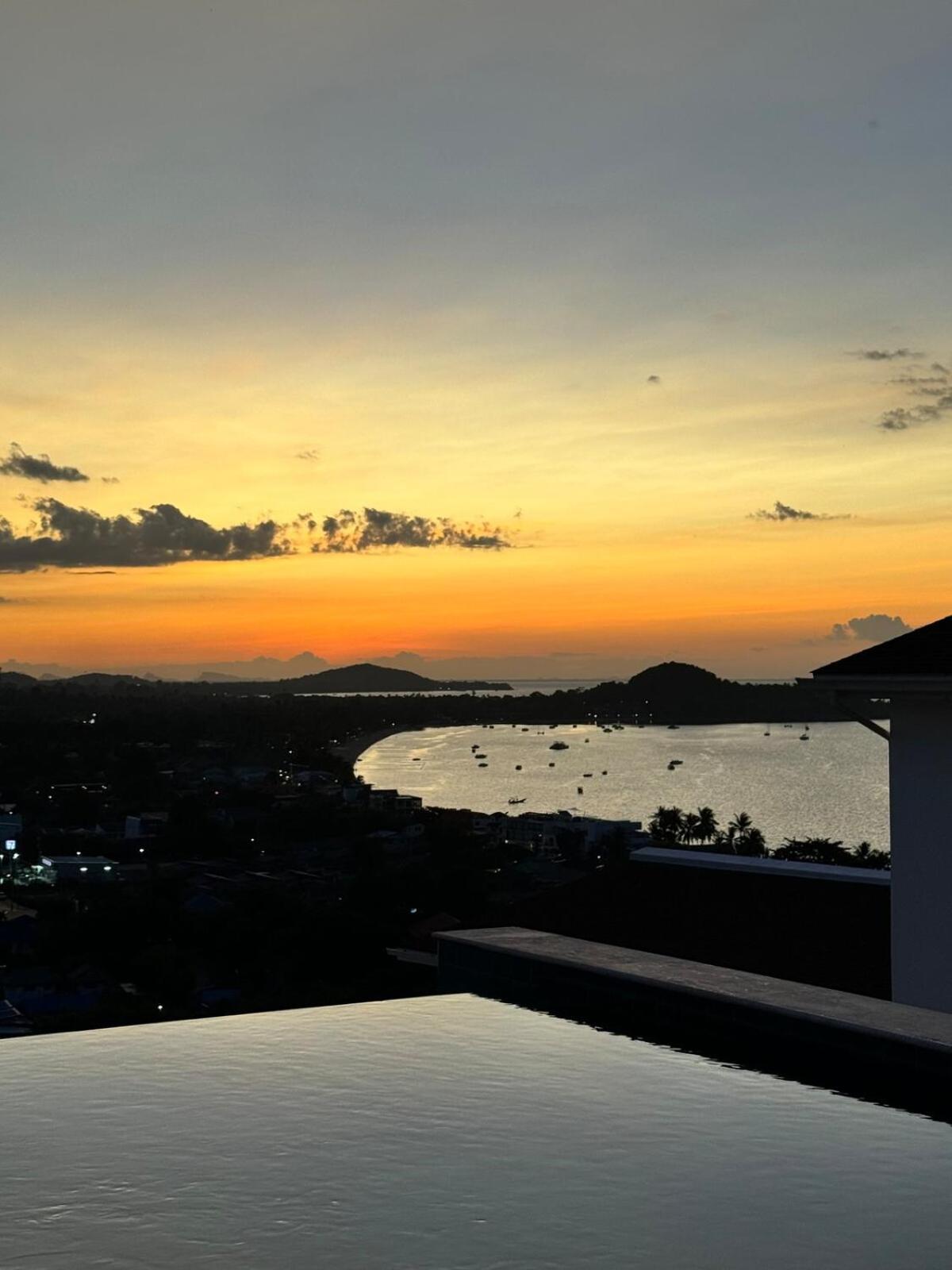 Amira Private Pool With Stunning View Villa *