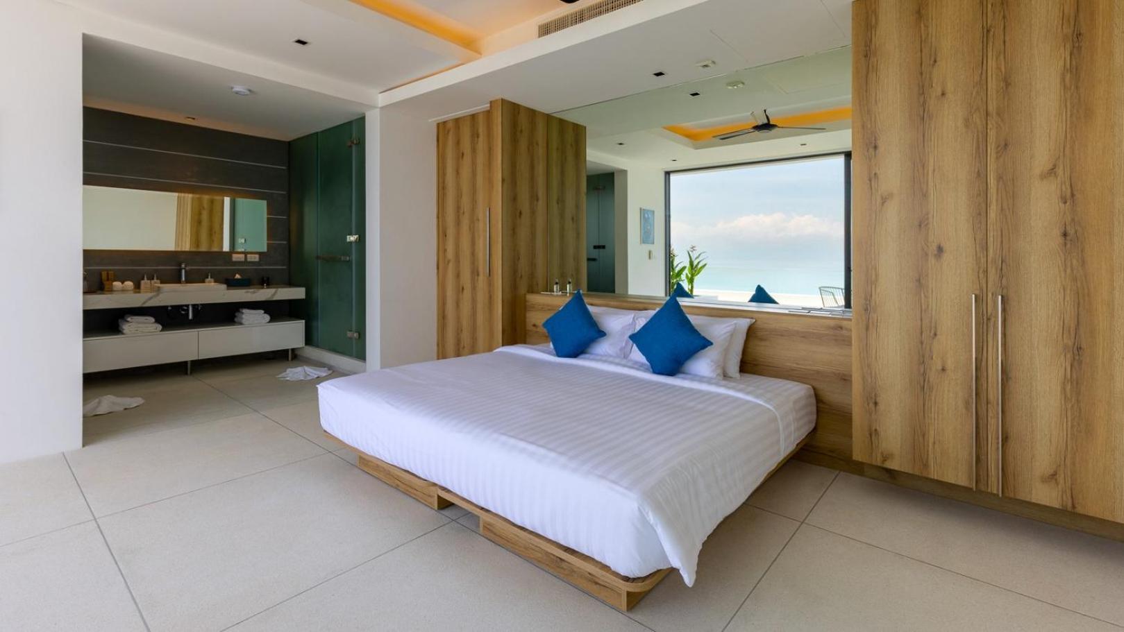 Grand Blue View Estate Villa