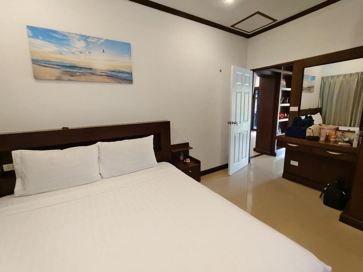 Pharos Villa Ban Bang Po