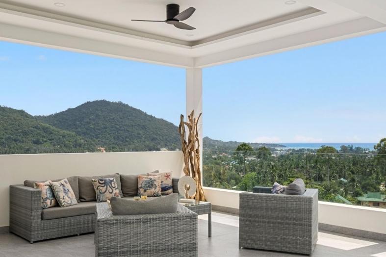 Vila Clarisse - Seaview - 4 Bedrooms