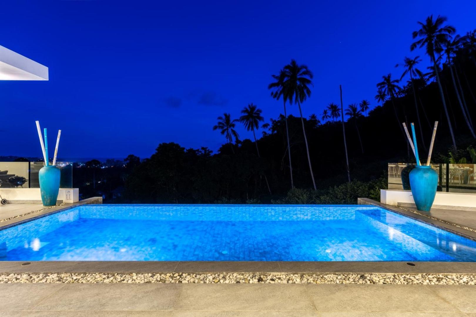 Vila Clarisse - Seaview - 4 Bedrooms