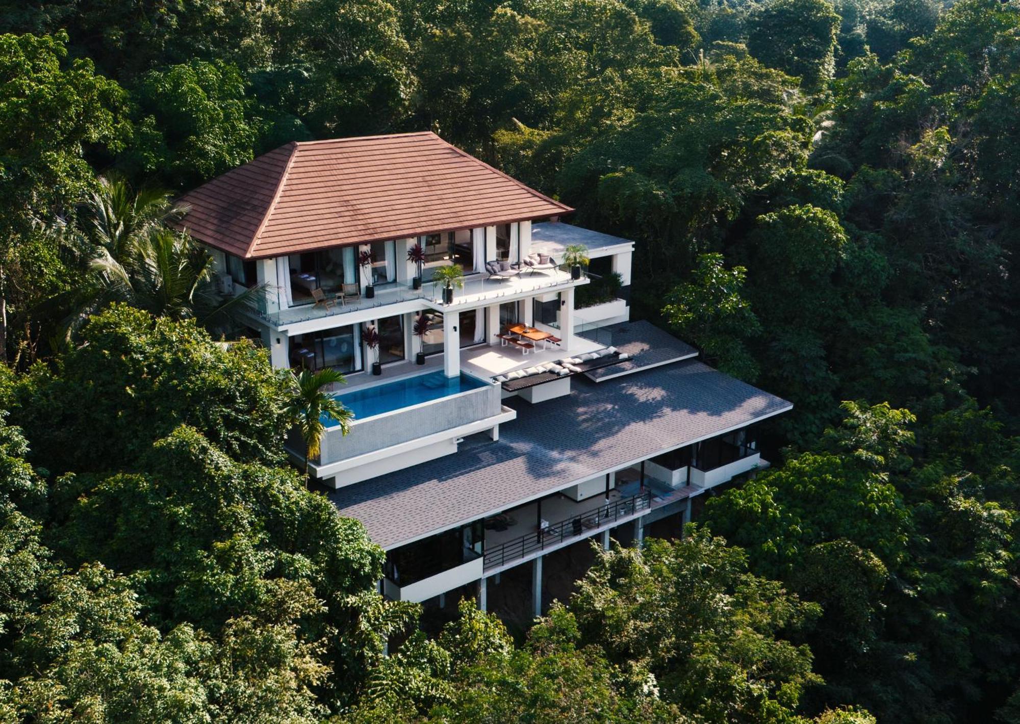 Luxury 3 Bdr - Infinity Pool & Ocean Views Villa *