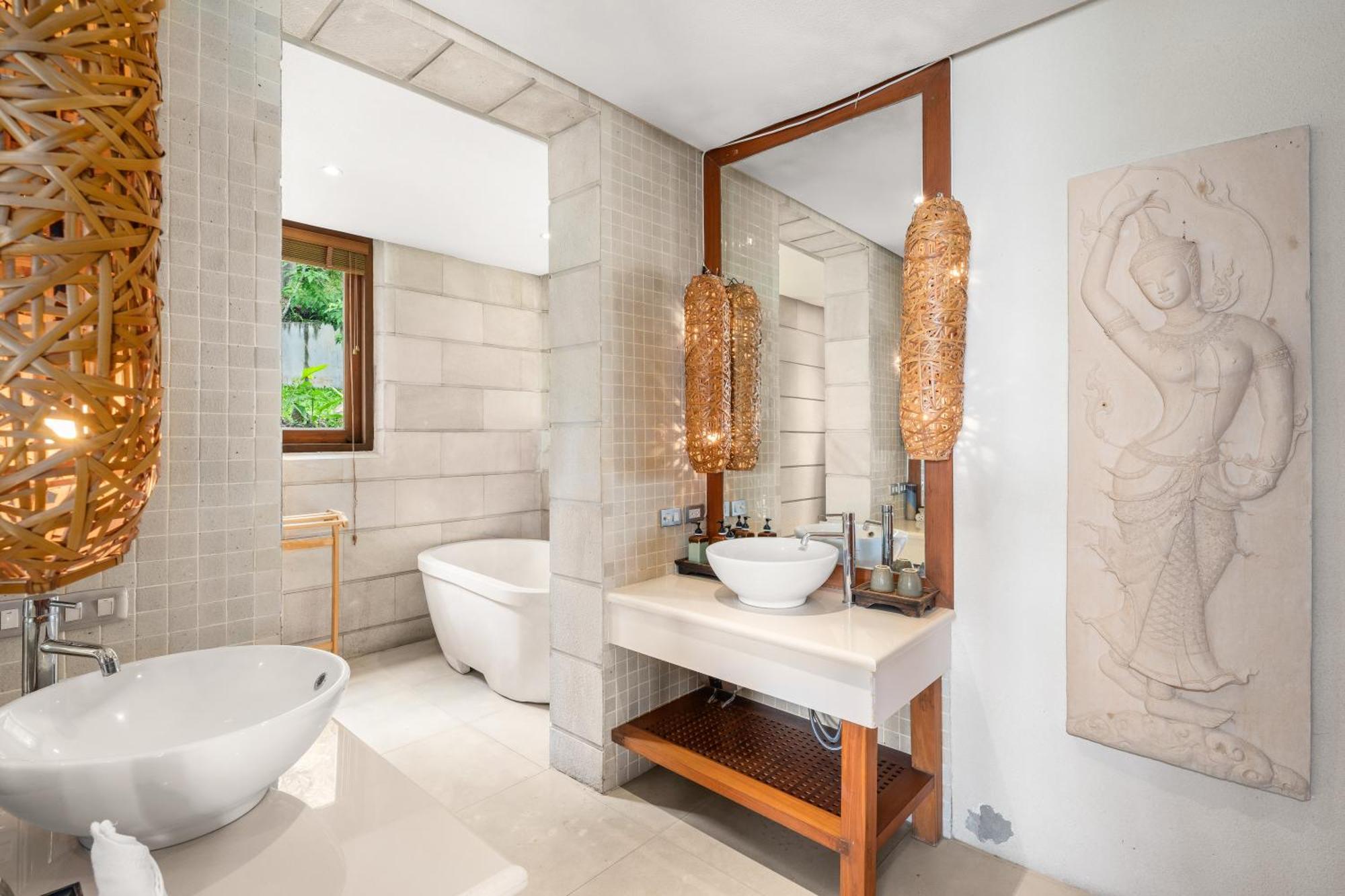 Ban Reemo Luxury Villa *