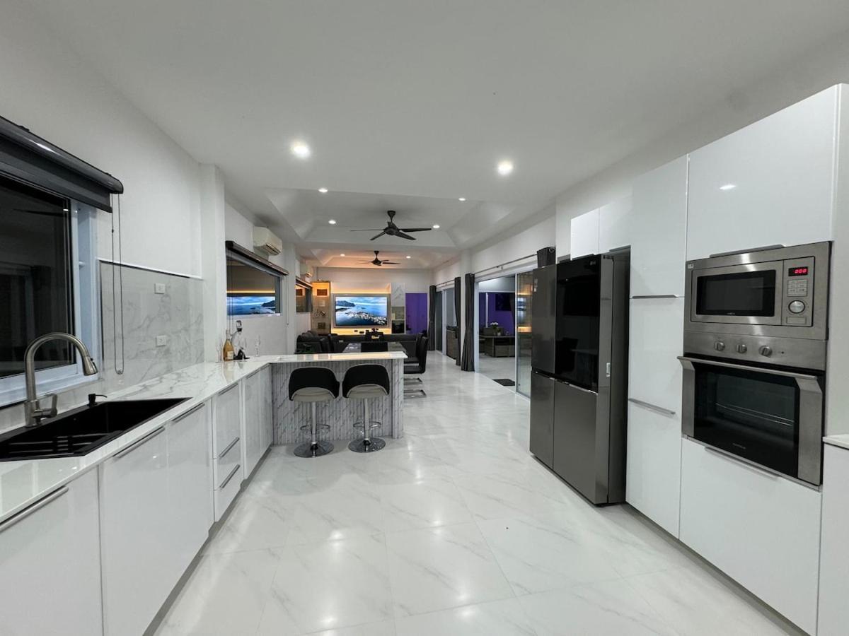 Secret Private 4br With Pool And Cinema