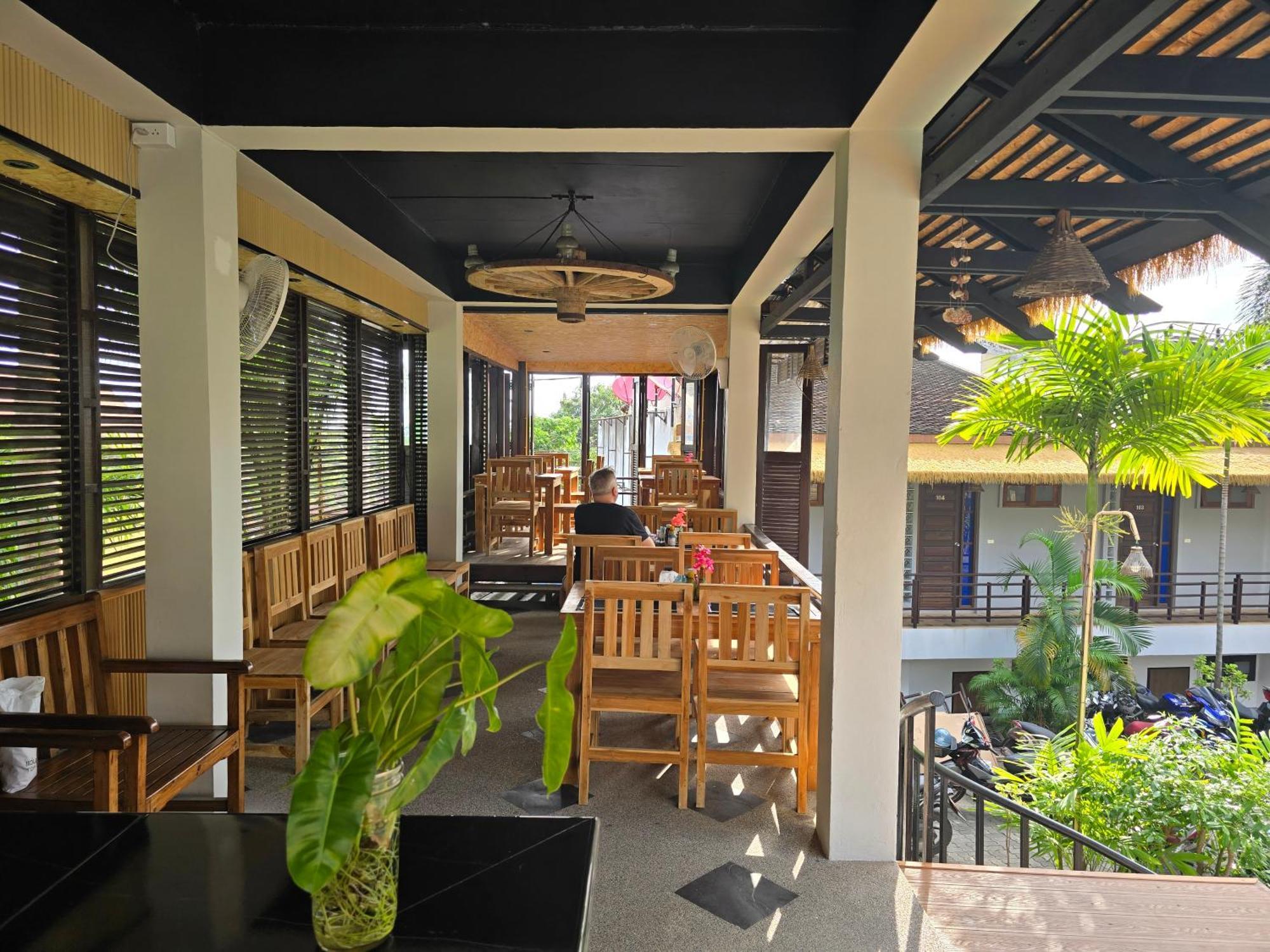 Hotel Sasitara