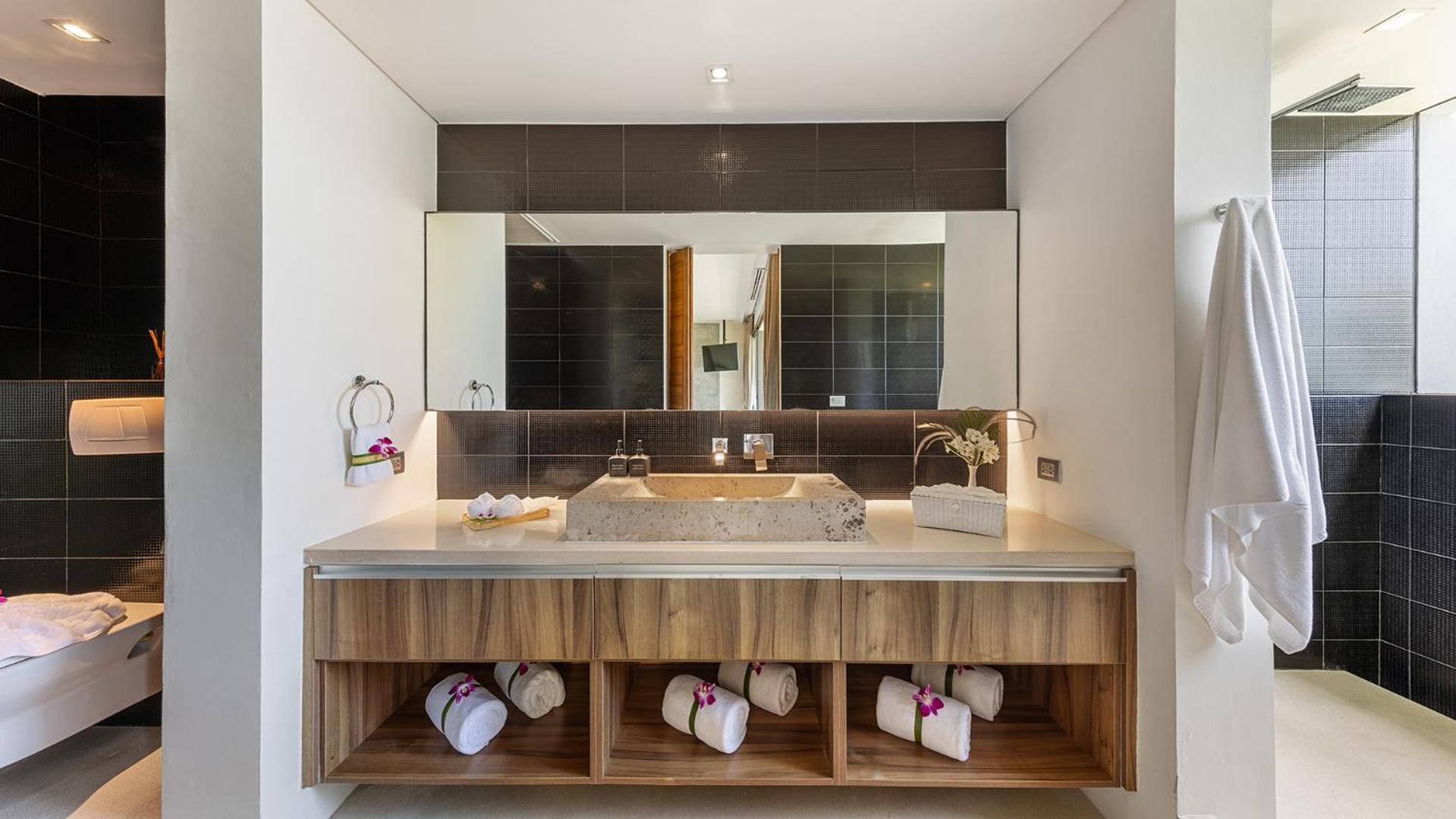 Zest : Ultra-luxurious Five Star * Koh Samui